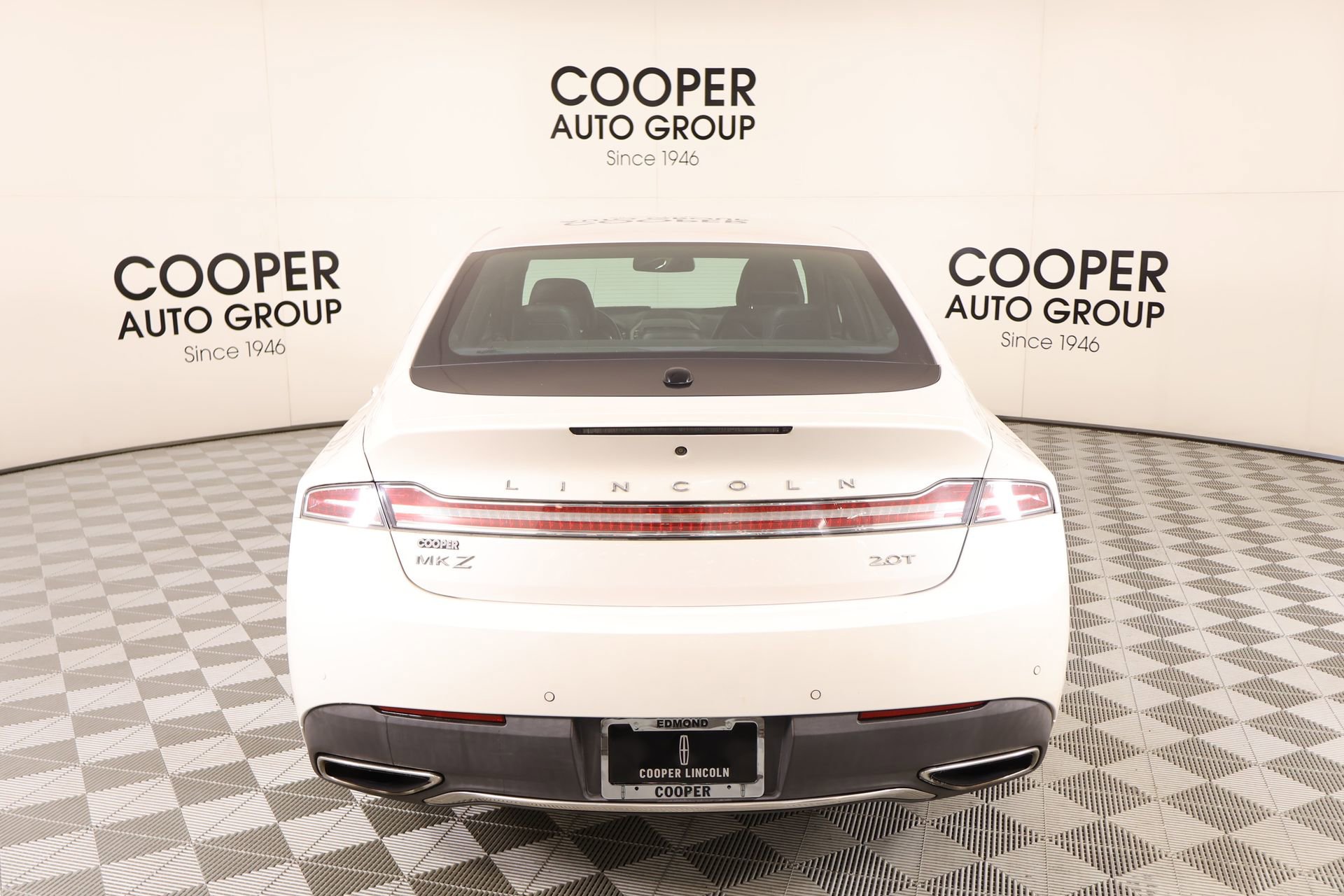 Used 2017 Lincoln MKZ Select w/ Technology Package image 20