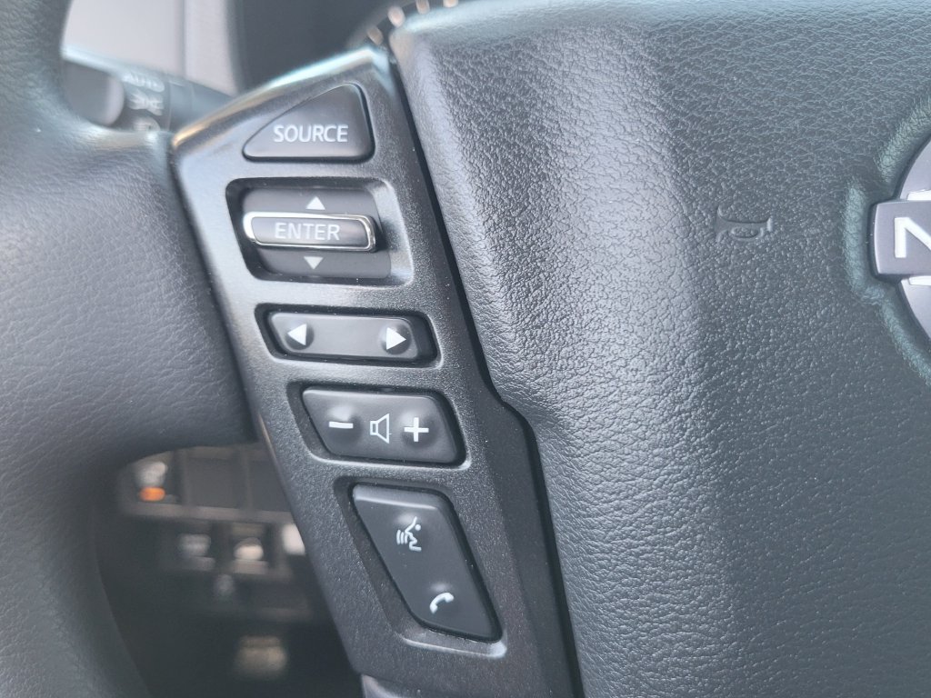 Used 2023 Nissan Frontier S w/ Technology Package AWD/4WD image 9