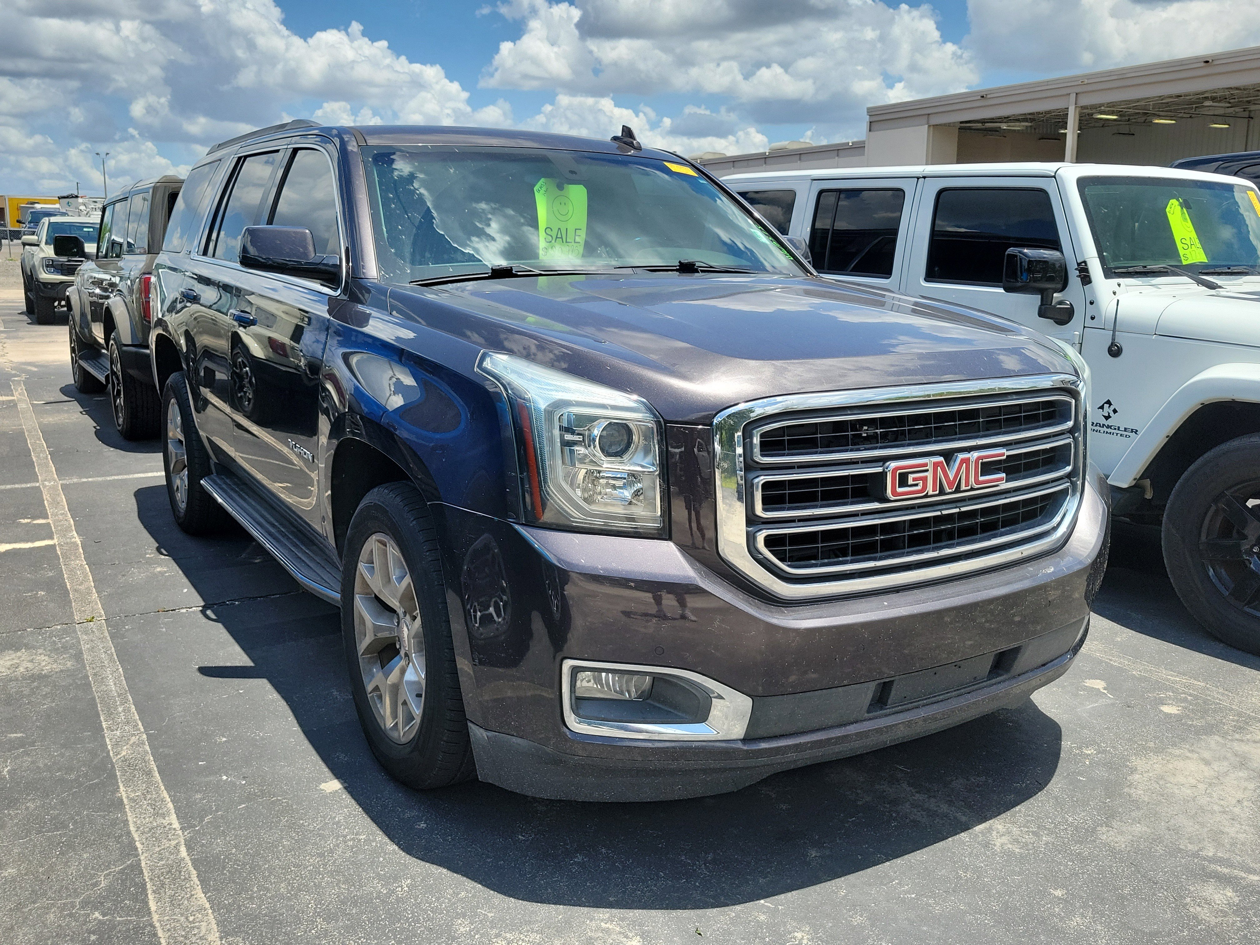 Used 2018 GMC Yukon SLE w/ SLE Value Package RWD image 6