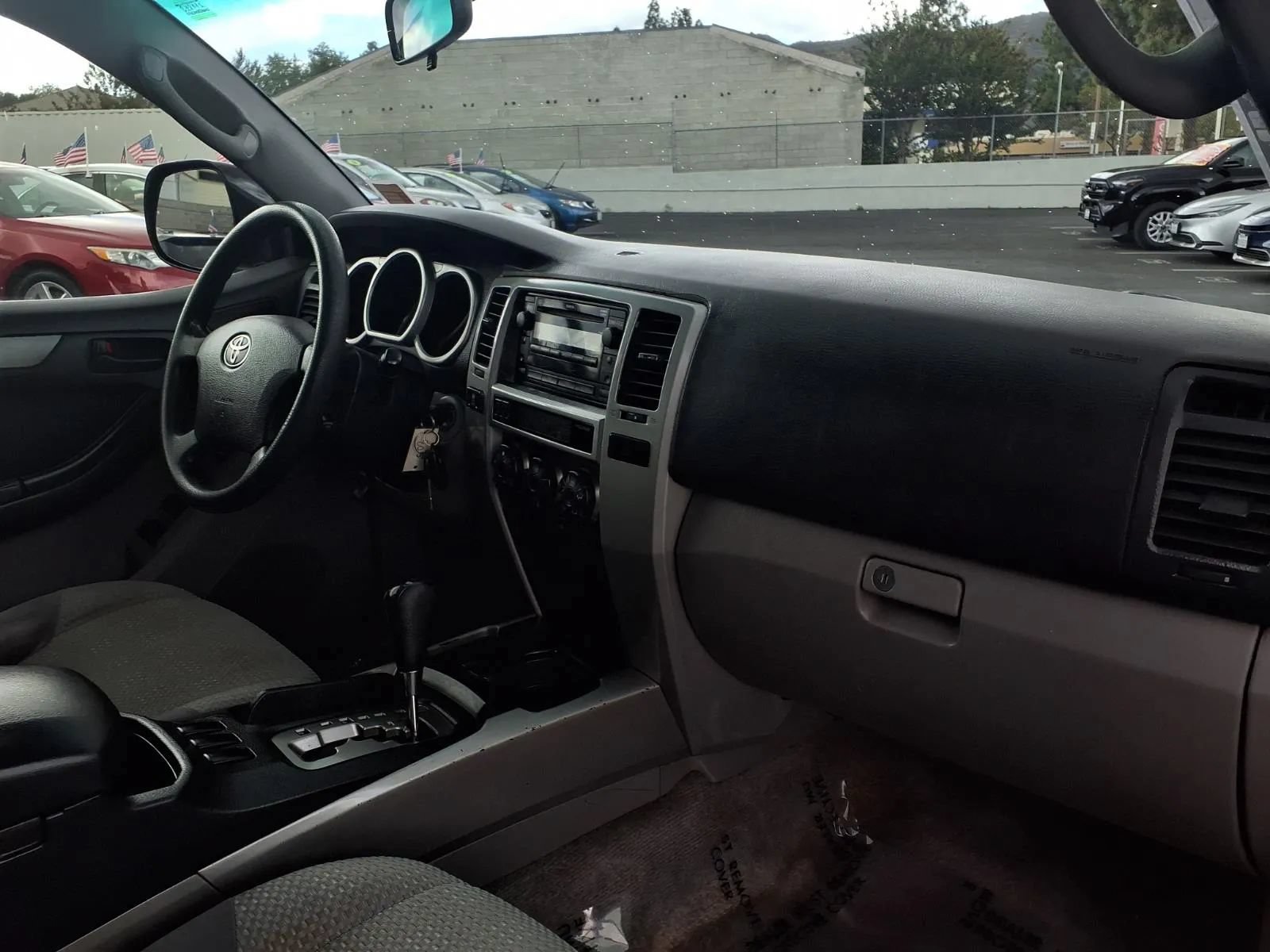 Used 2003 Toyota 4Runner SR5 w/ 4Runner Convenience Pkg RWD image 23