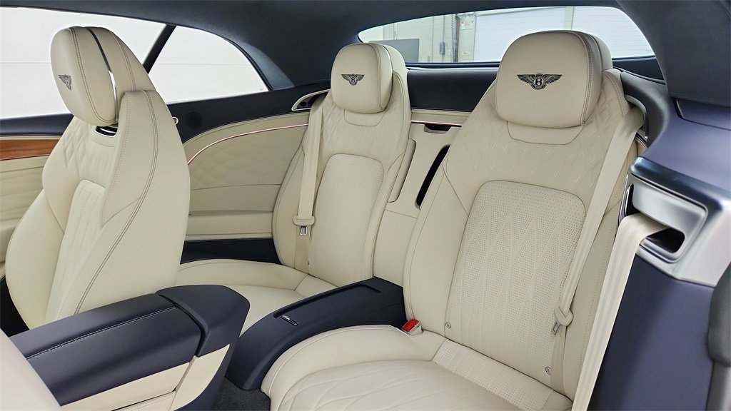 New 2024 Bentley Continental GT Azure image 19