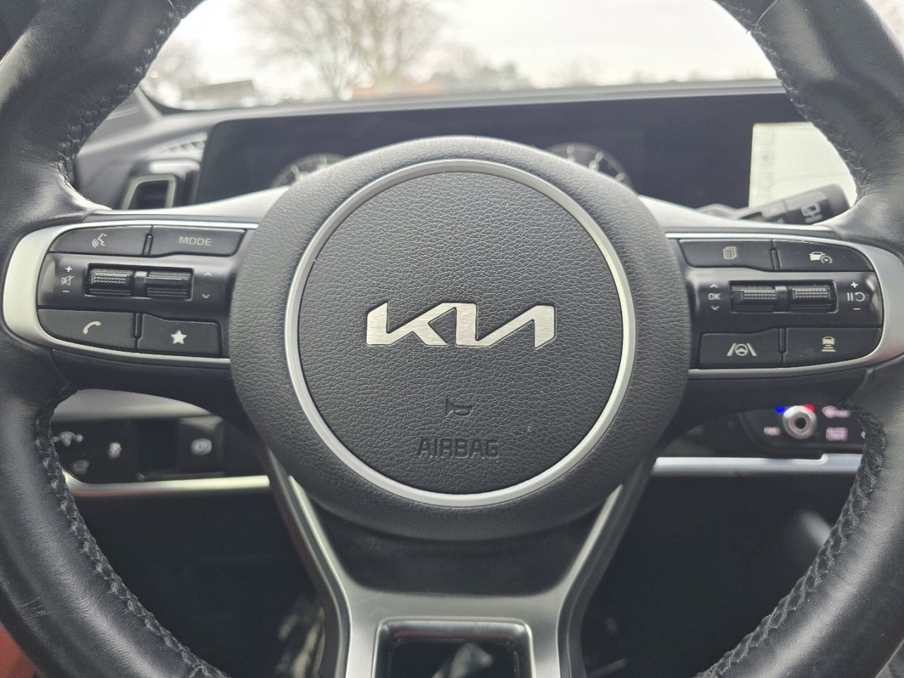 Used 2023 Kia Sportage SX image 25