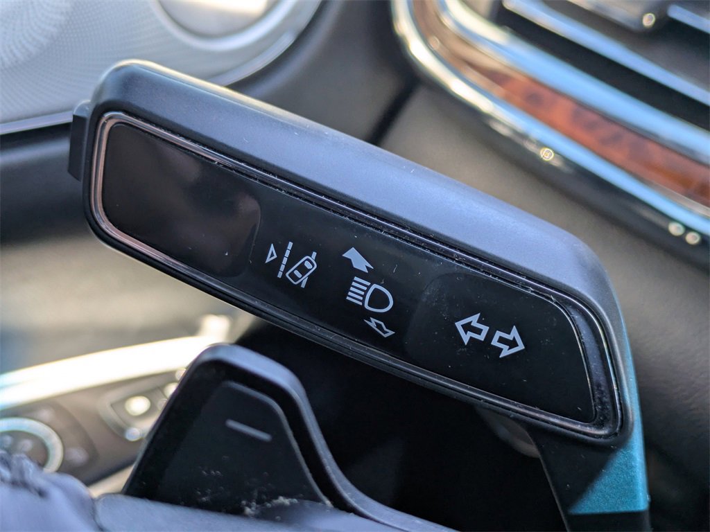 Used 2020 Lincoln Continental Reserve w/ Luxury Package image 29