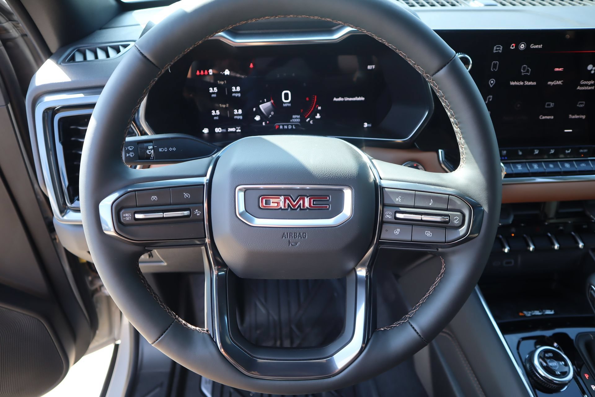 New 2026 GMC Canyon AT4 w/ AT4 Premium Package AWD/4WD image 4