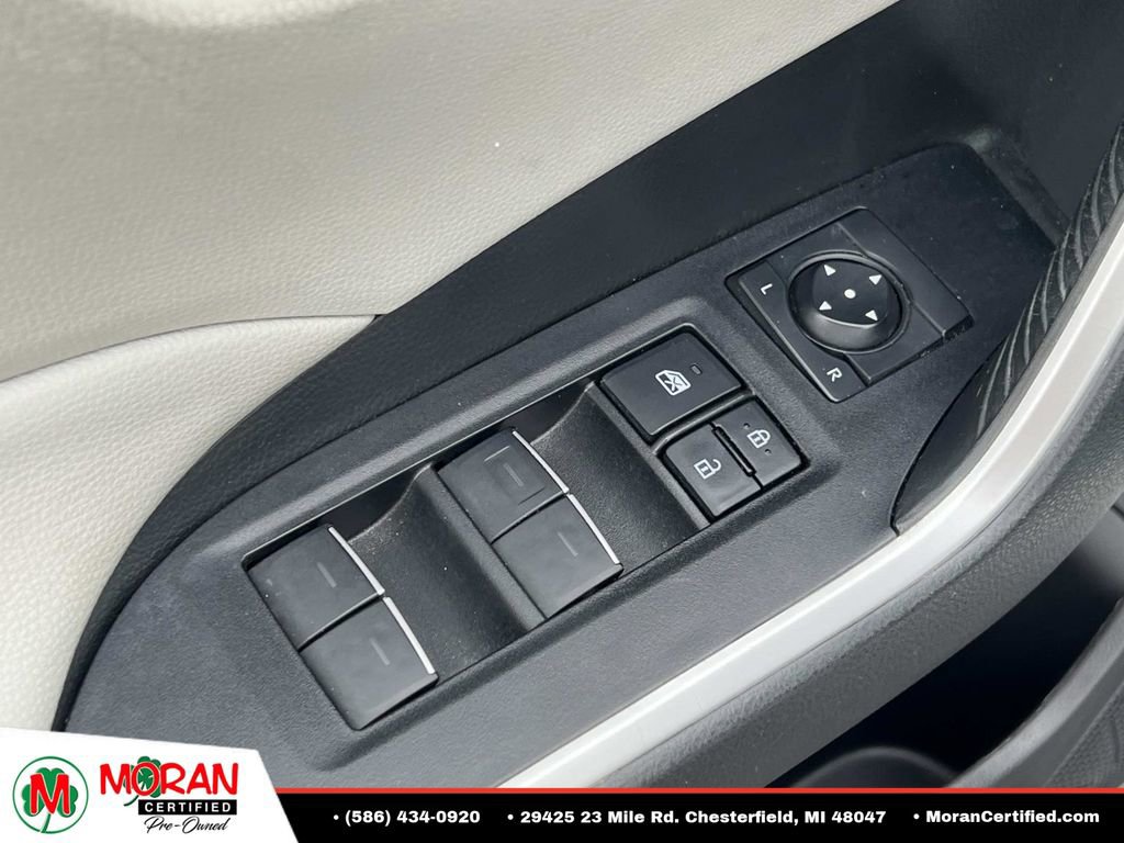 Used 2023 Toyota RAV4 XLE w/ Convenience Package AWD/4WD image 17