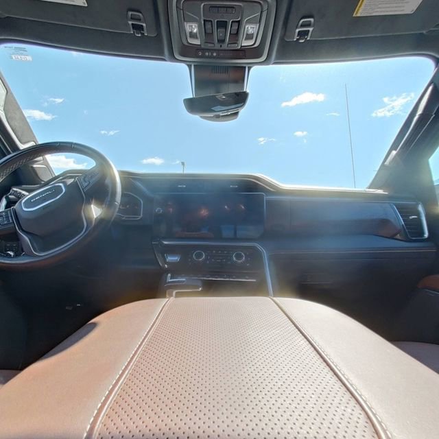 Used 2023 GMC Sierra 1500 Denali Ultimate image 25