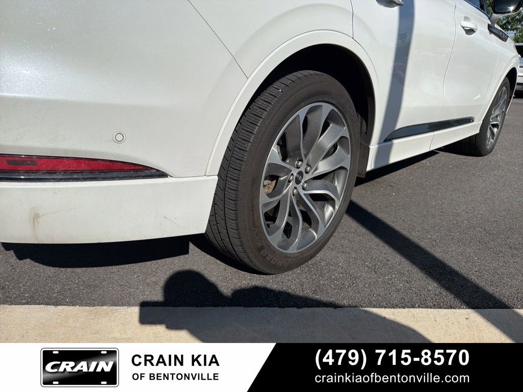 Used 2020 Lincoln Aviator Grand Touring w/ Equipment Group 302A AWD/4WD image 9