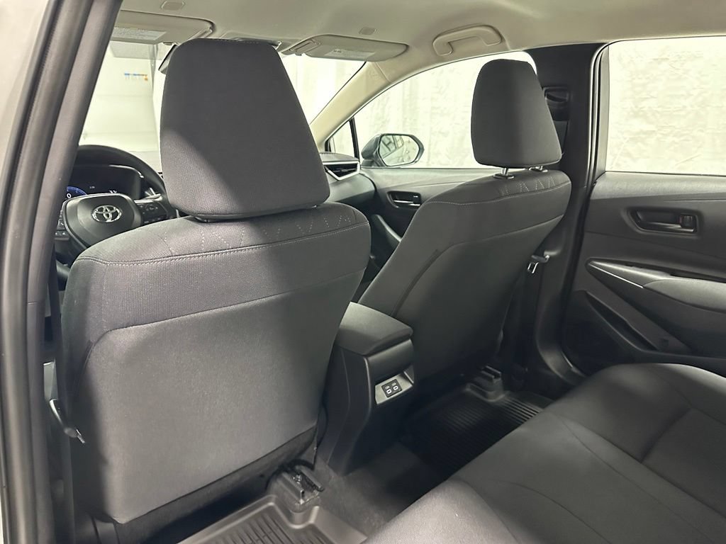 Used 2026 Toyota Corolla LE FWD image 44