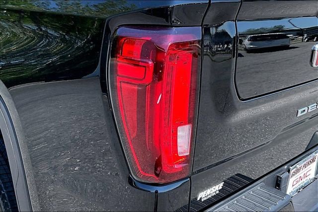 Used 2023 GMC Sierra 1500 Denali w/ Denali Reserve Package AWD/4WD image 31