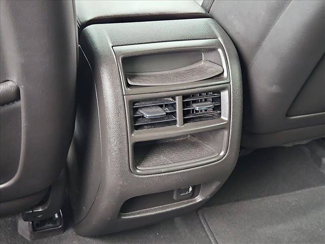 Used 2019 Cadillac XT5 Luxury FWD image 17