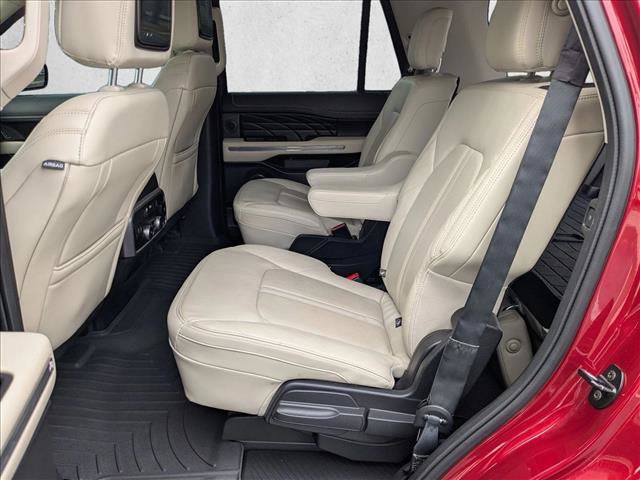 Used 2019 Ford Expedition Platinum image 18