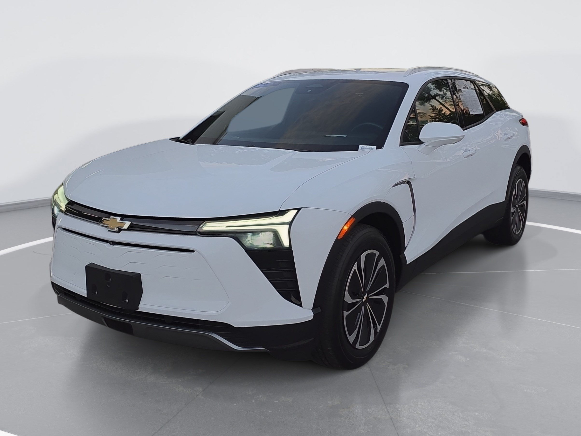 Used 2024 Chevrolet Blazer EV LT AWD/4WD image 7