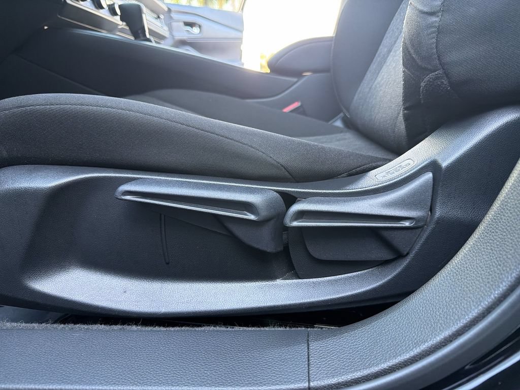 Certified 2023 Honda Accord LX image 36