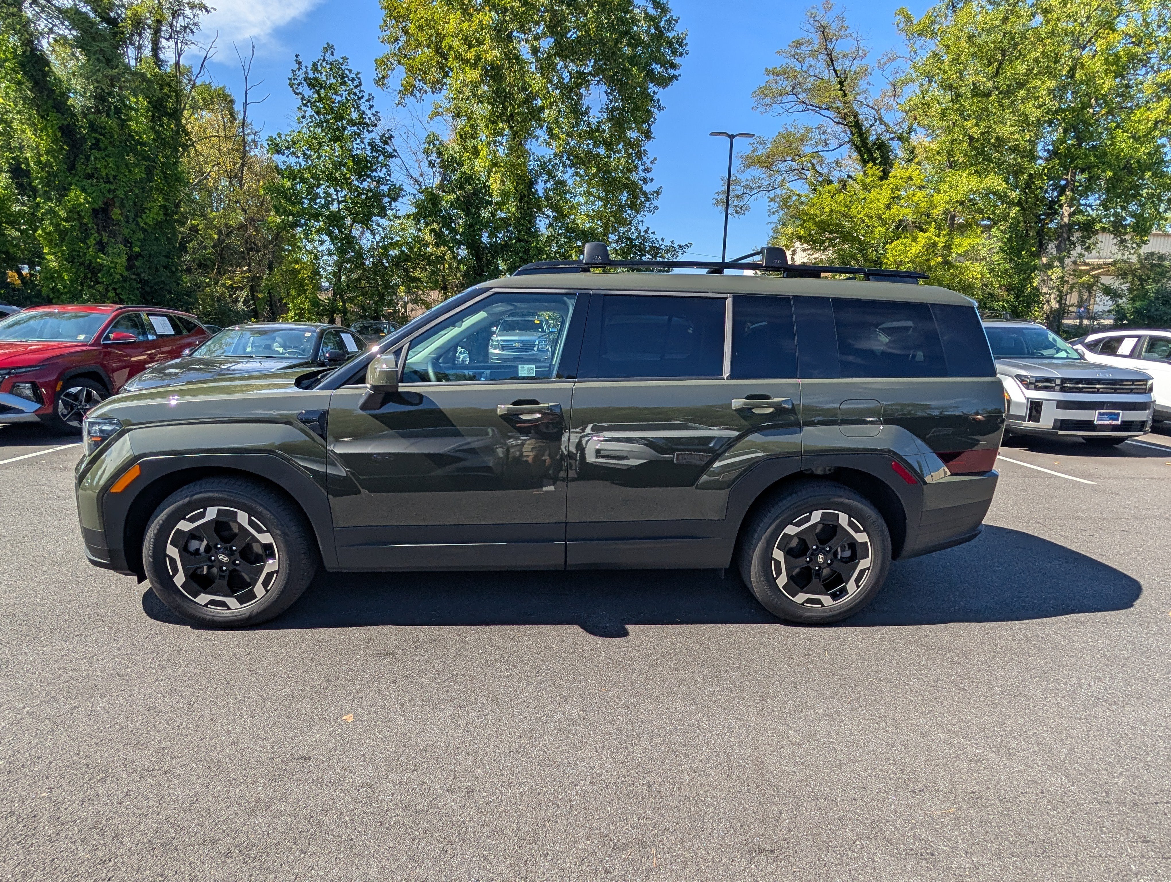 Used 2025 Hyundai Santa Fe SEL FWD image 6