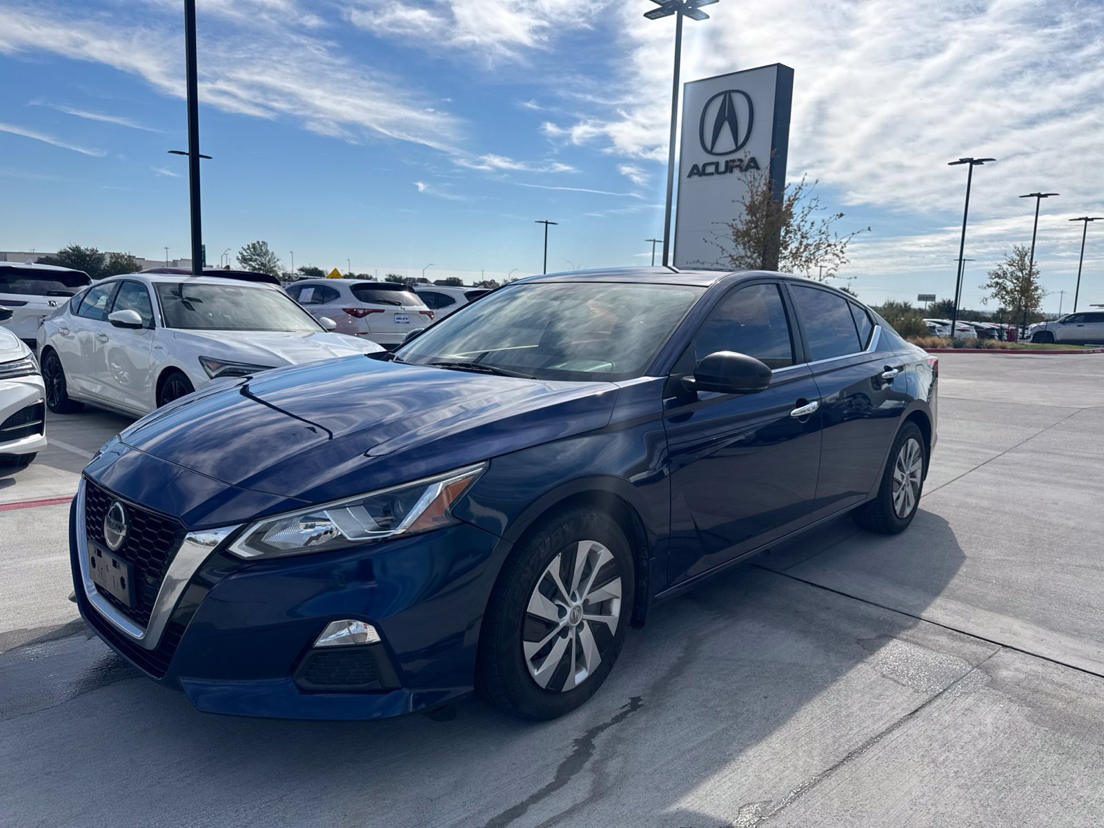 Used 2019 Nissan Altima 2.5 S FWD image 4