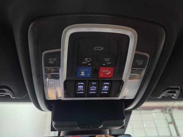 Used 2024 RAM 3500 Limited w/ Safety Group image 68