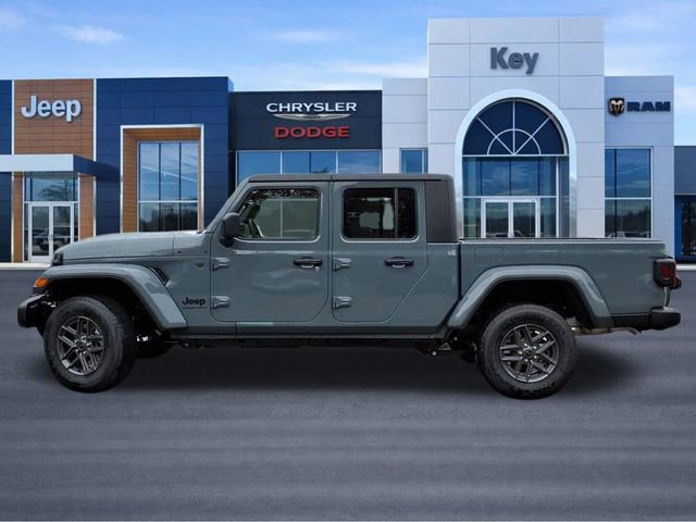 New 2025 Jeep Gladiator Sport AWD/4WD image 3