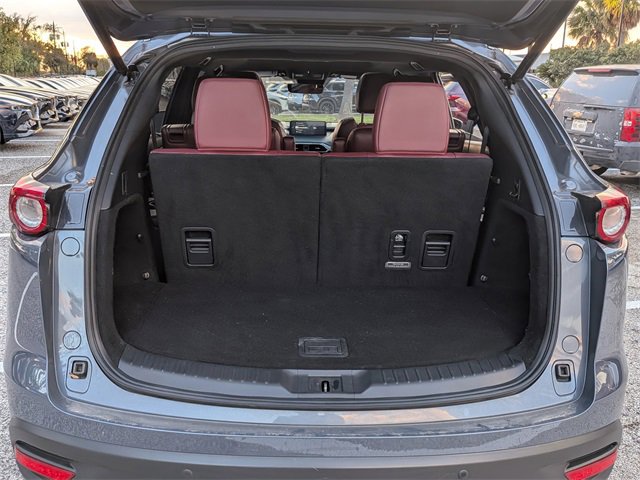 Certified 2022 MAZDA CX-9 Carbon Edition image 18