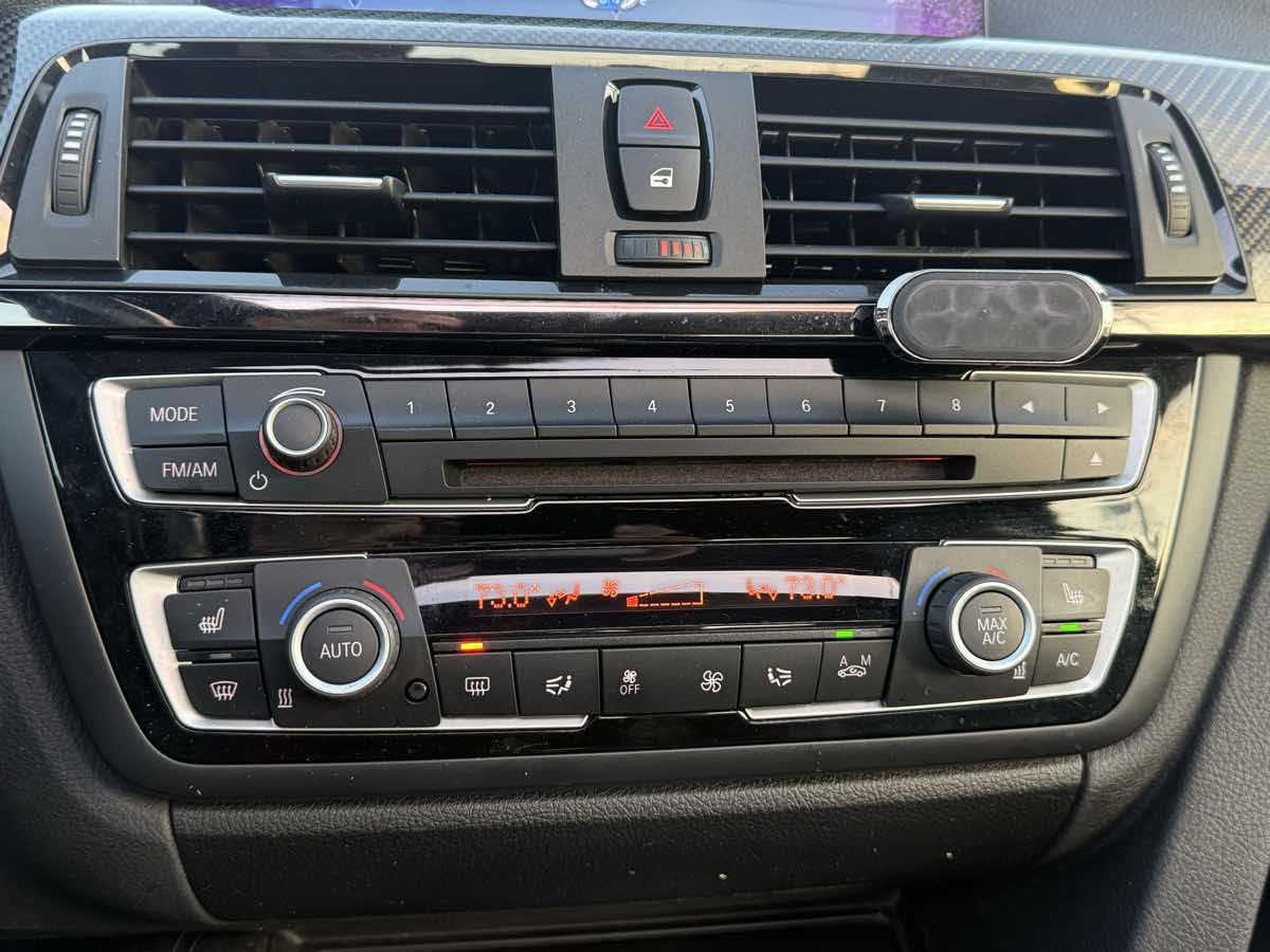 Used 2015 BMW M4 Coupe image 21