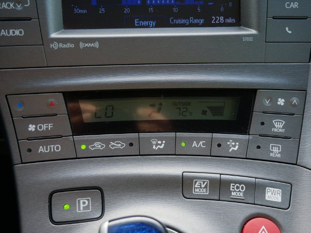 Used 2012 Toyota Prius Three FWD image 22