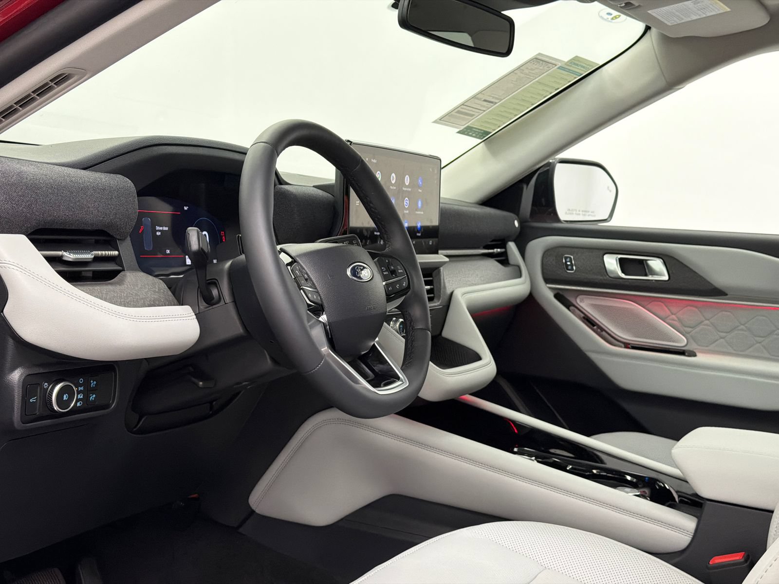 New 2026 Ford Explorer Platinum w/ LUX Leather Package AWD/4WD image 17