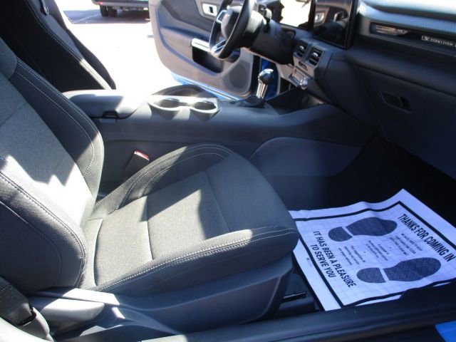 Used 2024 Ford Mustang Coupe image 7