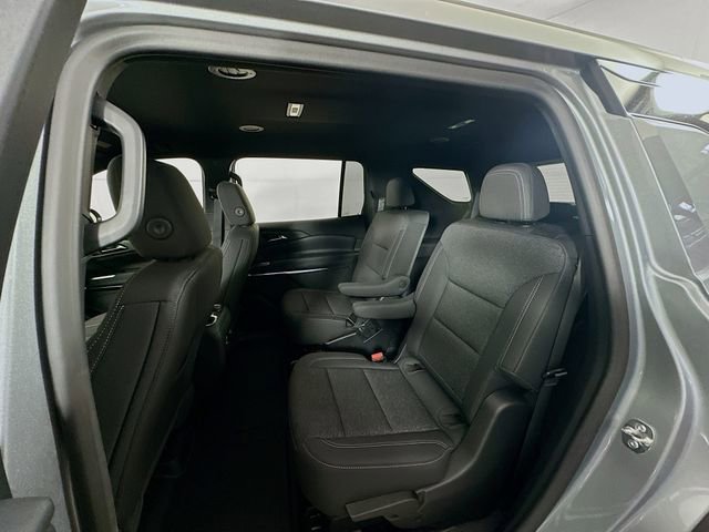 New 2025 Chevrolet Traverse LT FWD image 26