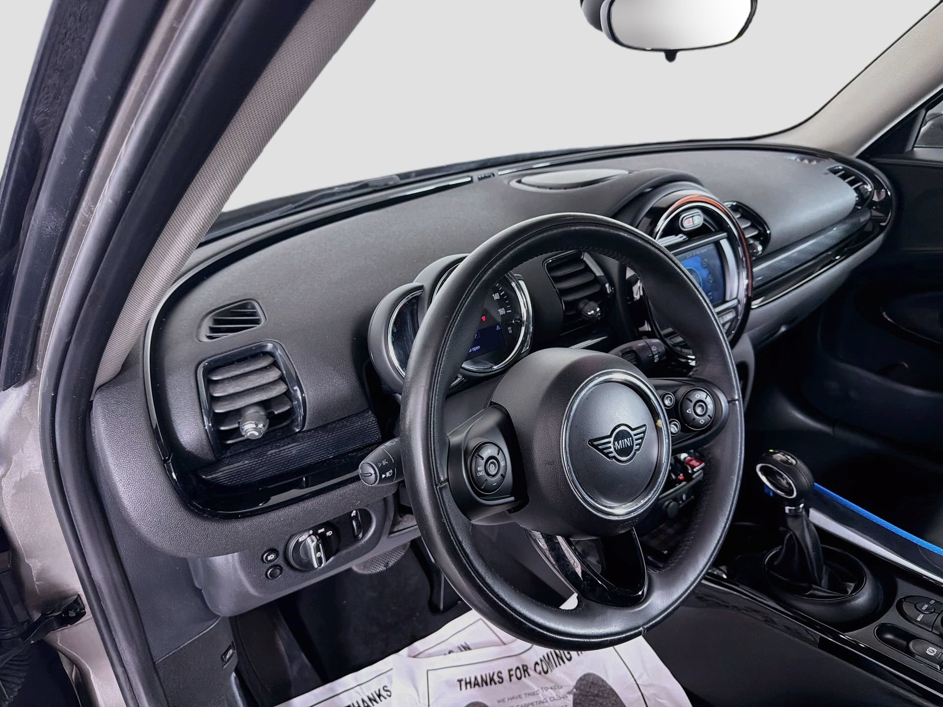 Used 2019 MINI Cooper Clubman ALL4 AWD/4WD image 10