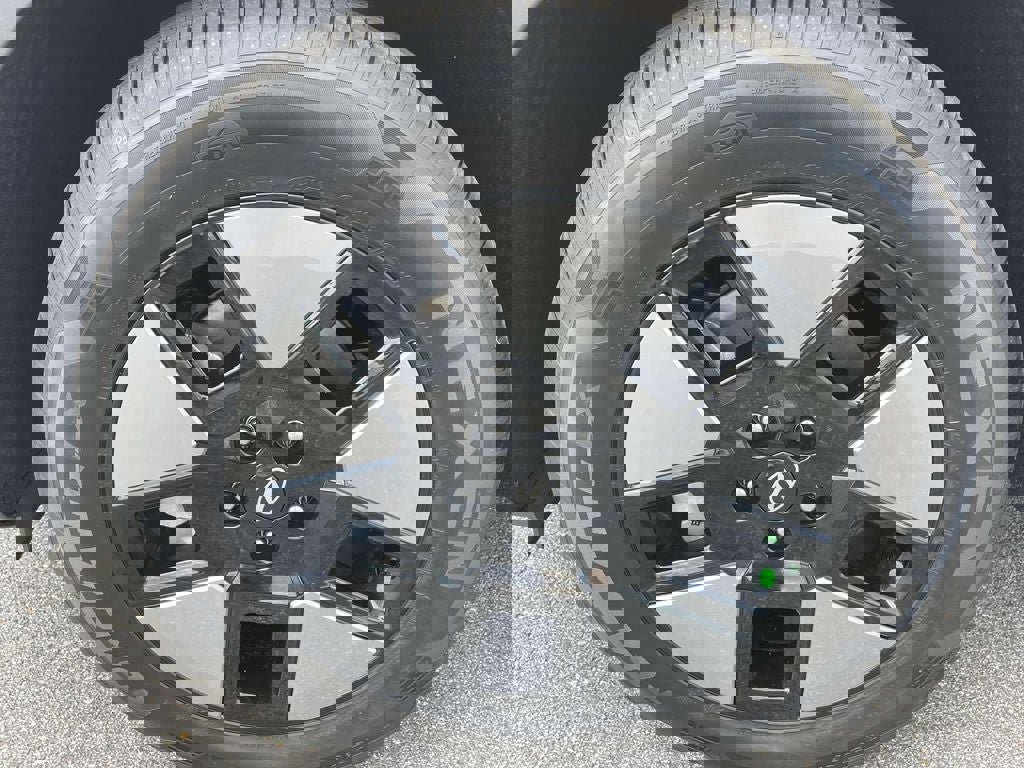 New 2026 Hyundai Santa Fe SE image 5