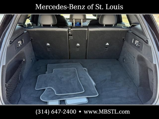 Certified 2025 Mercedes-Benz GLC 300 4MATIC image 4