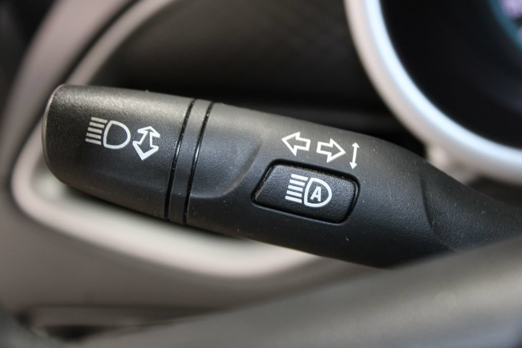 Used 2024 Chevrolet Malibu LT FWD image 30