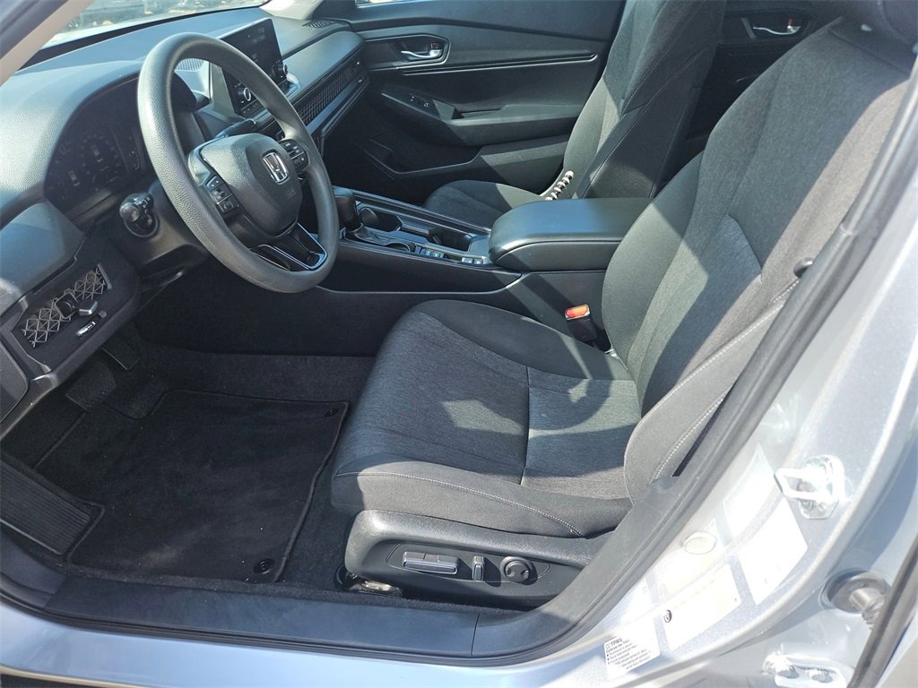 Used 2024 Honda Accord EX image 11