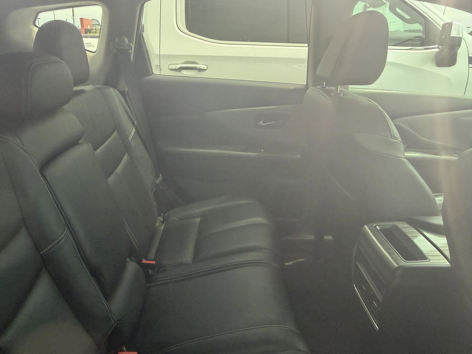 Used 2015 Nissan Murano SL w/ SL Technology Package FWD image 10