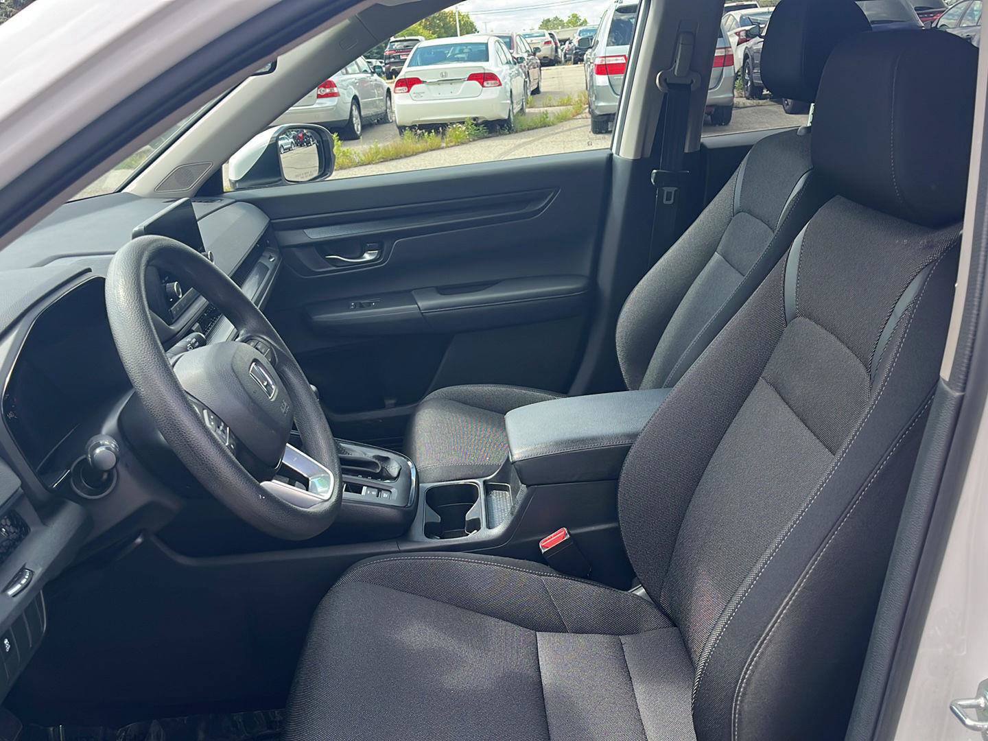 Certified 2024 Honda CR-V EX image 2