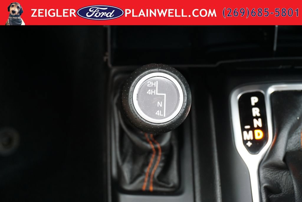 Used 2022 Jeep Gladiator Mojave w/ Cold Weather Group AWD/4WD image 23