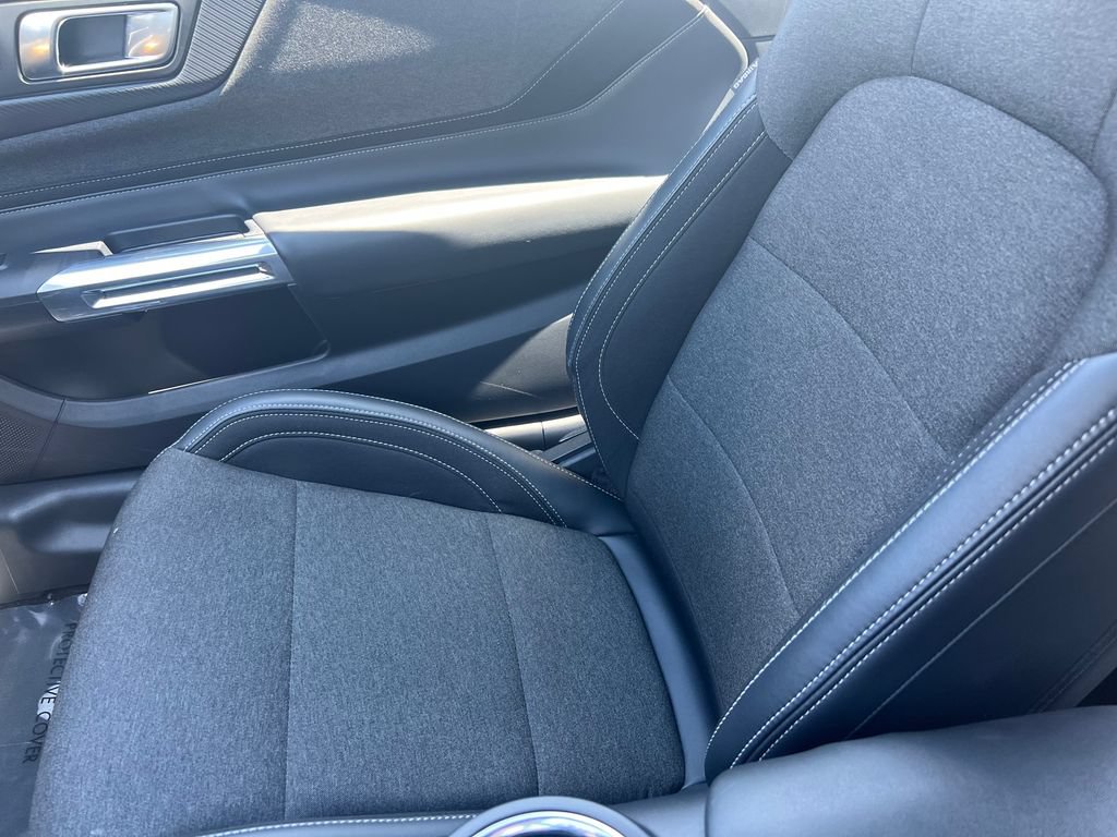 Used 2024 Ford Mustang Coupe RWD image 29