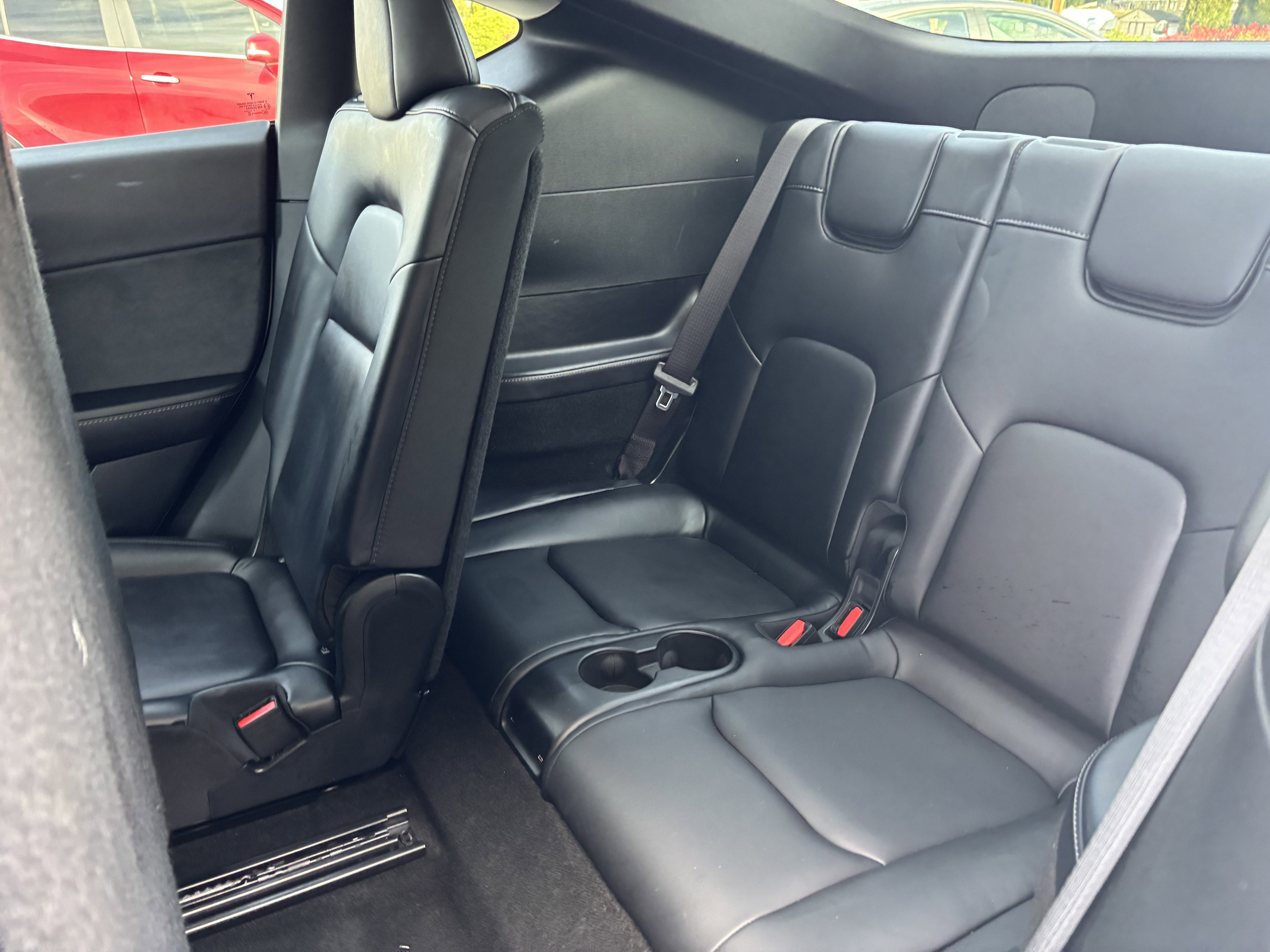 Used 2021 Tesla Model Y Long Range image 19