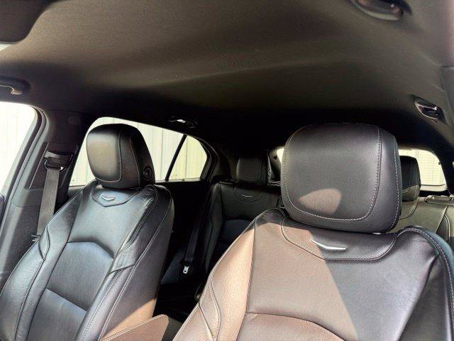 Used 2023 Cadillac XT4 Premium Luxury AWD/4WD image 8