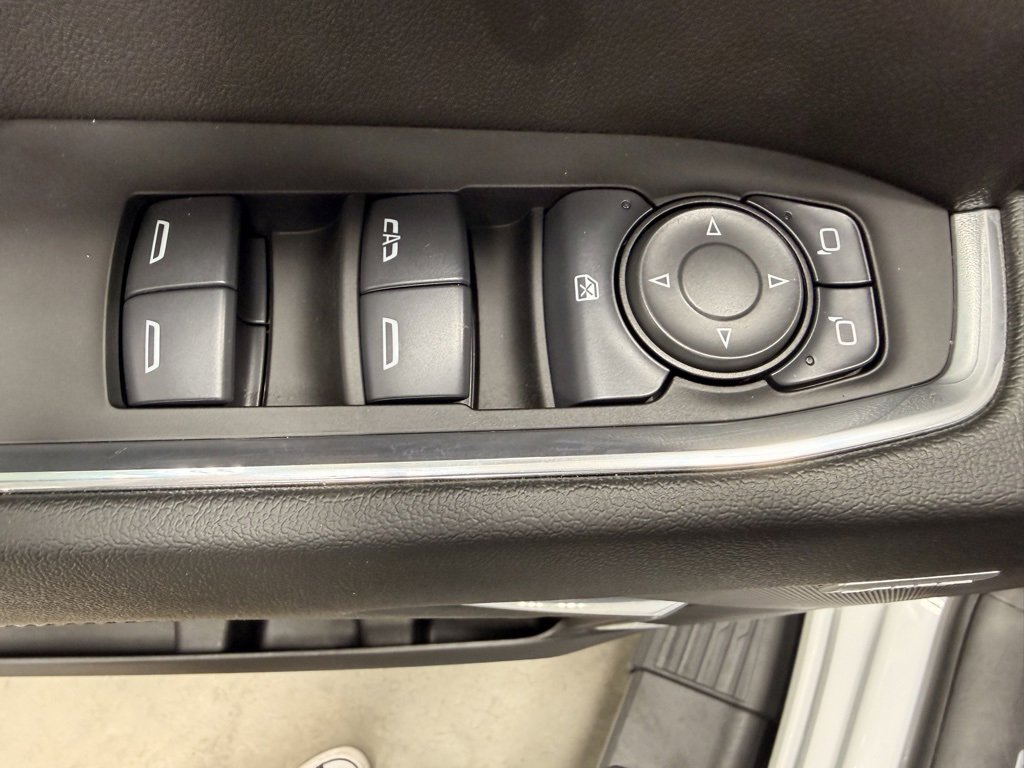 Used 2025 GMC Sierra 1500 Elevation w/ Elevation Premium Package image 25