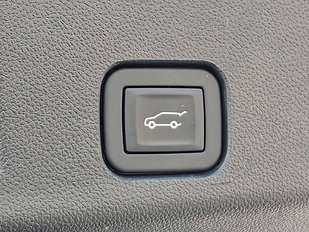 Certified 2025 GMC Acadia Elevation AWD/4WD image 31