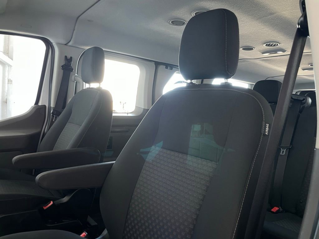 Used 2021 Ford Transit 350 XLT RWD image 14