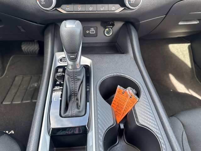 Used 2024 Nissan Altima 2.5 S image 27