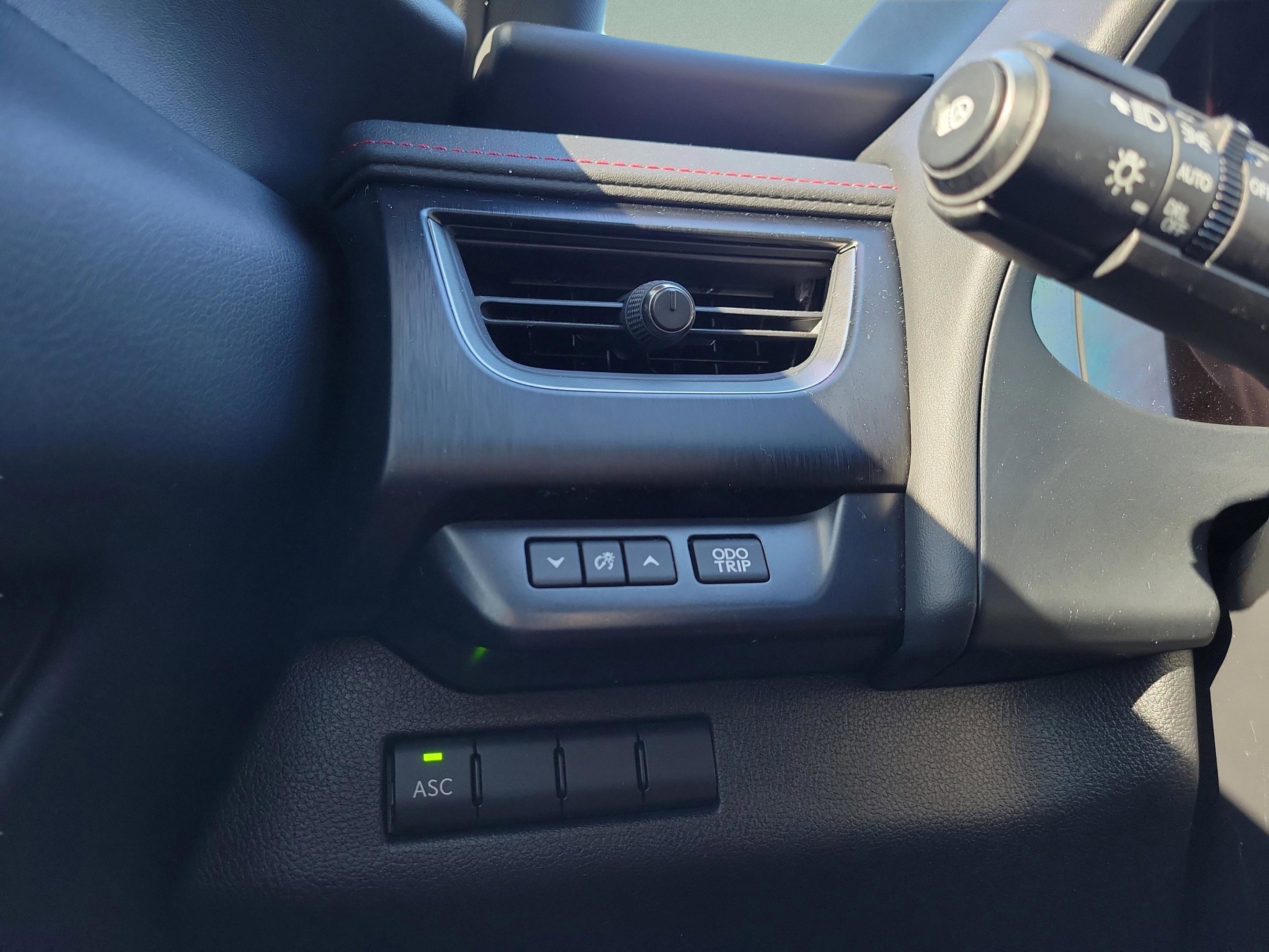 Used 2019 Lexus UX 200 F Sport w/ F Sport Premium Package image 20