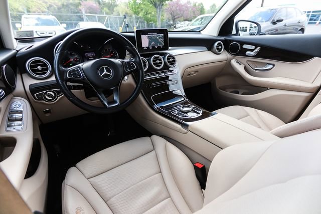 Used 2017 Mercedes-Benz GLC 300 4MATIC image 46