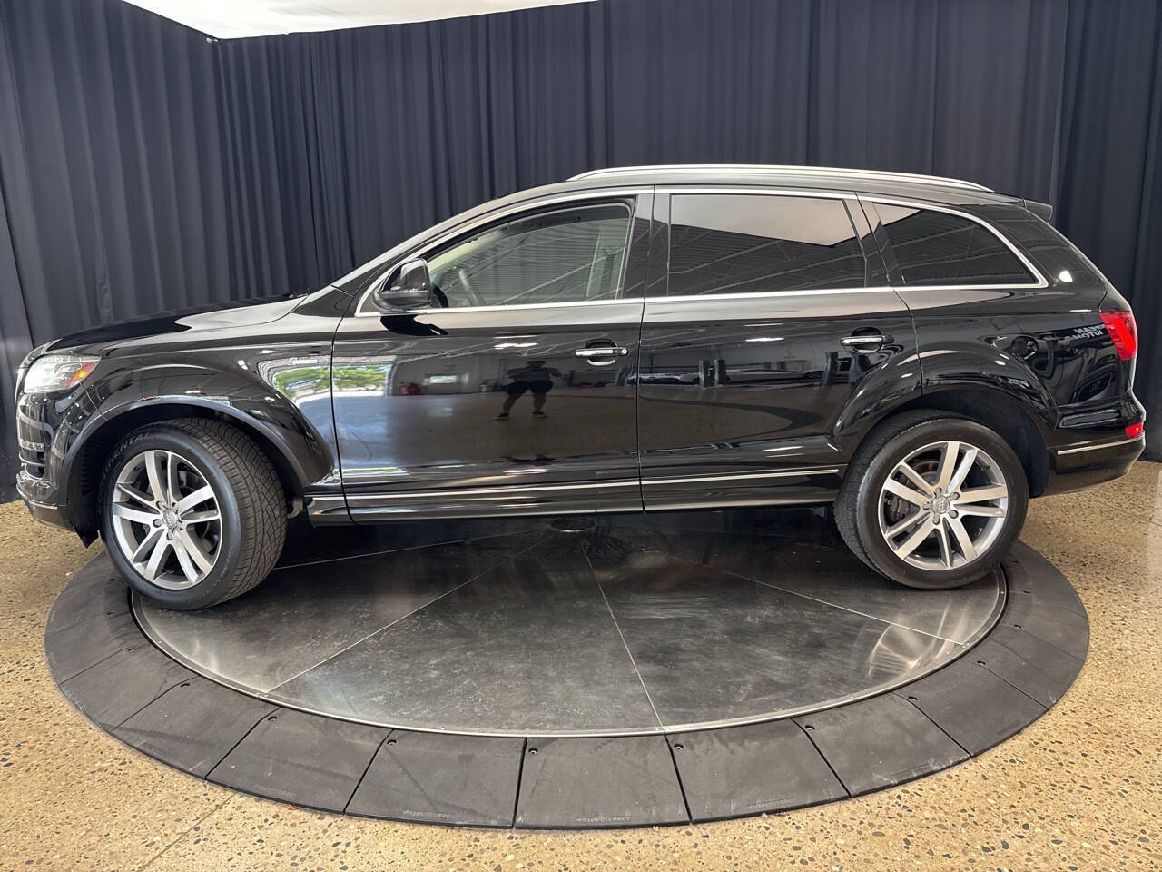 Used 2015 Audi Q7 3.0T Premium Plus w/ Premium Plus Package AWD/4WD image 3