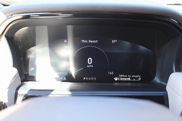 Certified 2023 Lincoln Nautilus Reserve w/ Equipment Group 201A image 33