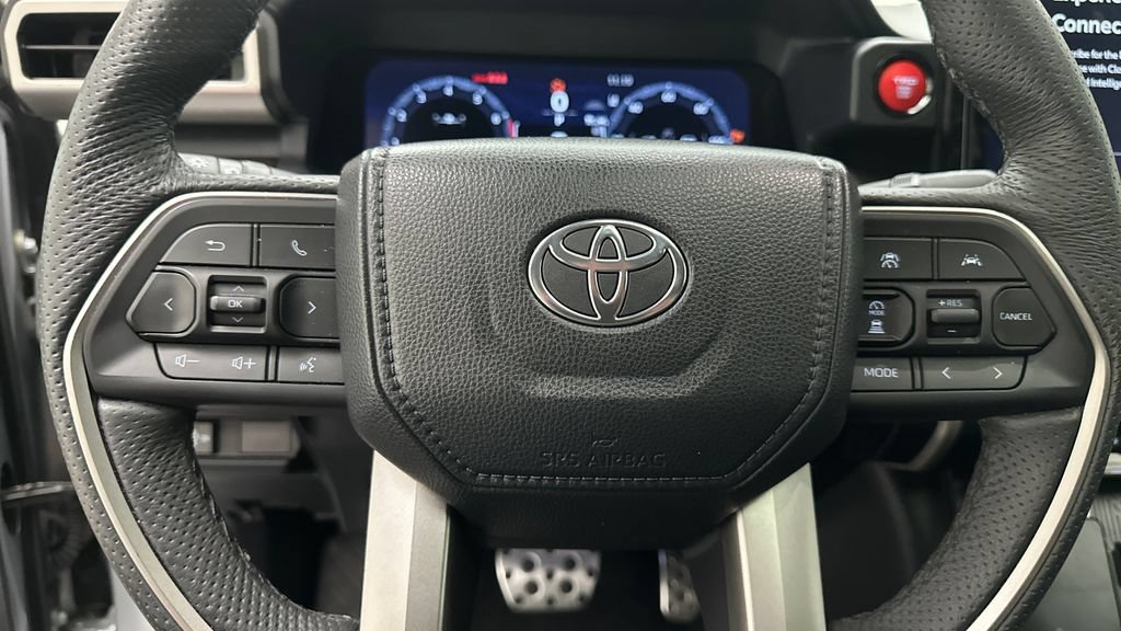 Used 2024 Toyota Tacoma TRD Sport w/ TRD Sport Premium Package AWD/4WD image 15