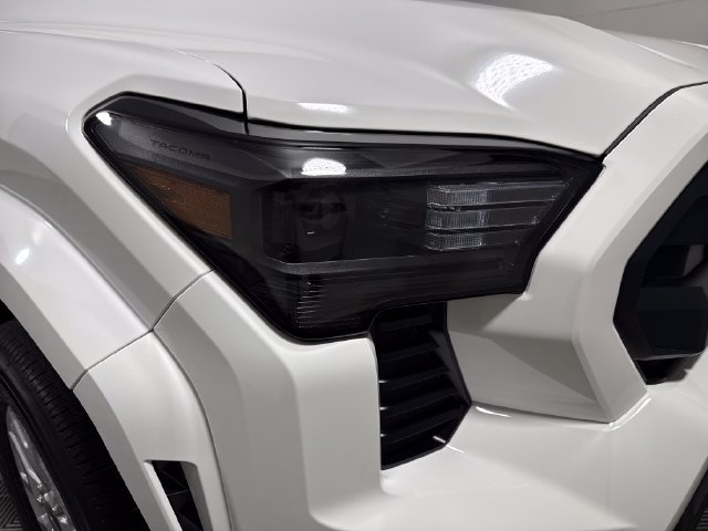 New 2026 Toyota Tacoma SR5 AWD/4WD image 12