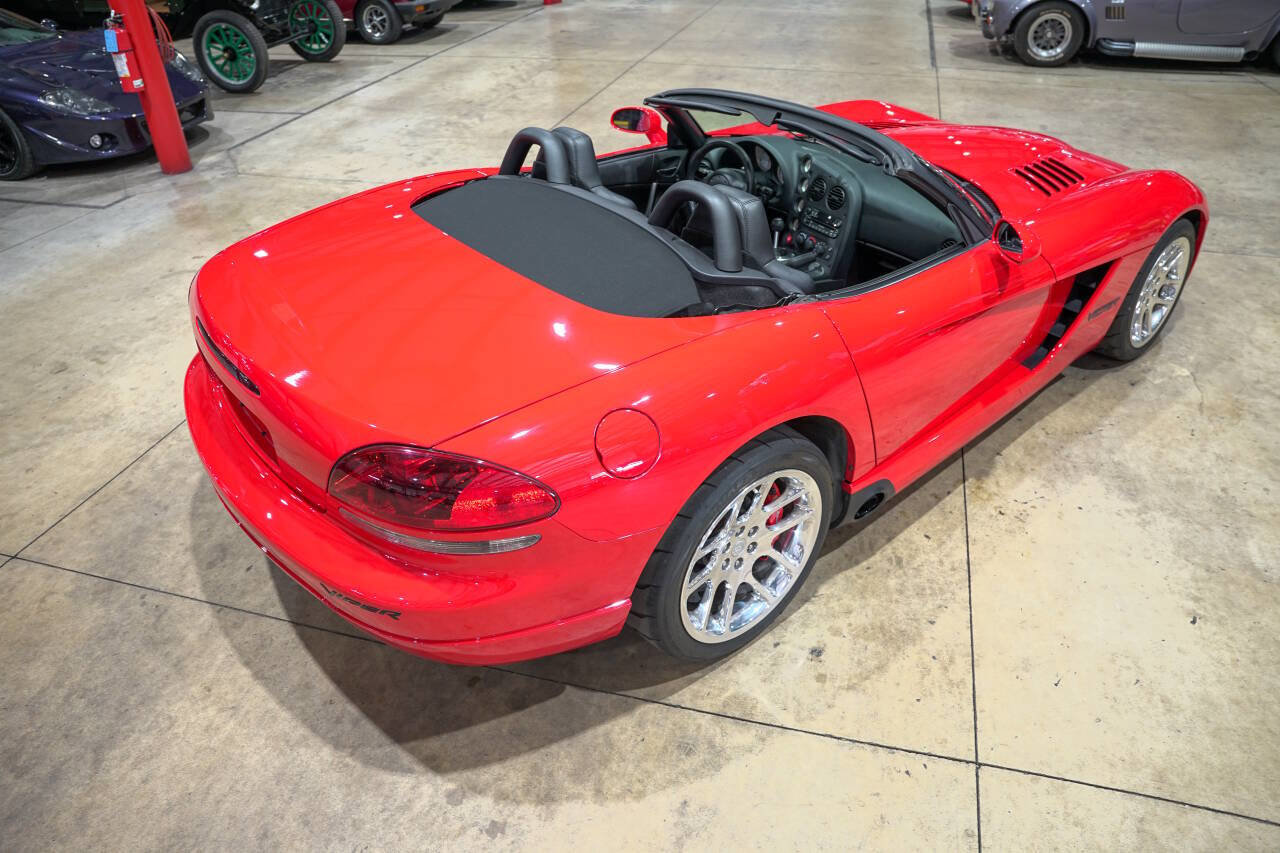 Used 2004 Dodge Viper SRT-10 RWD image 17
