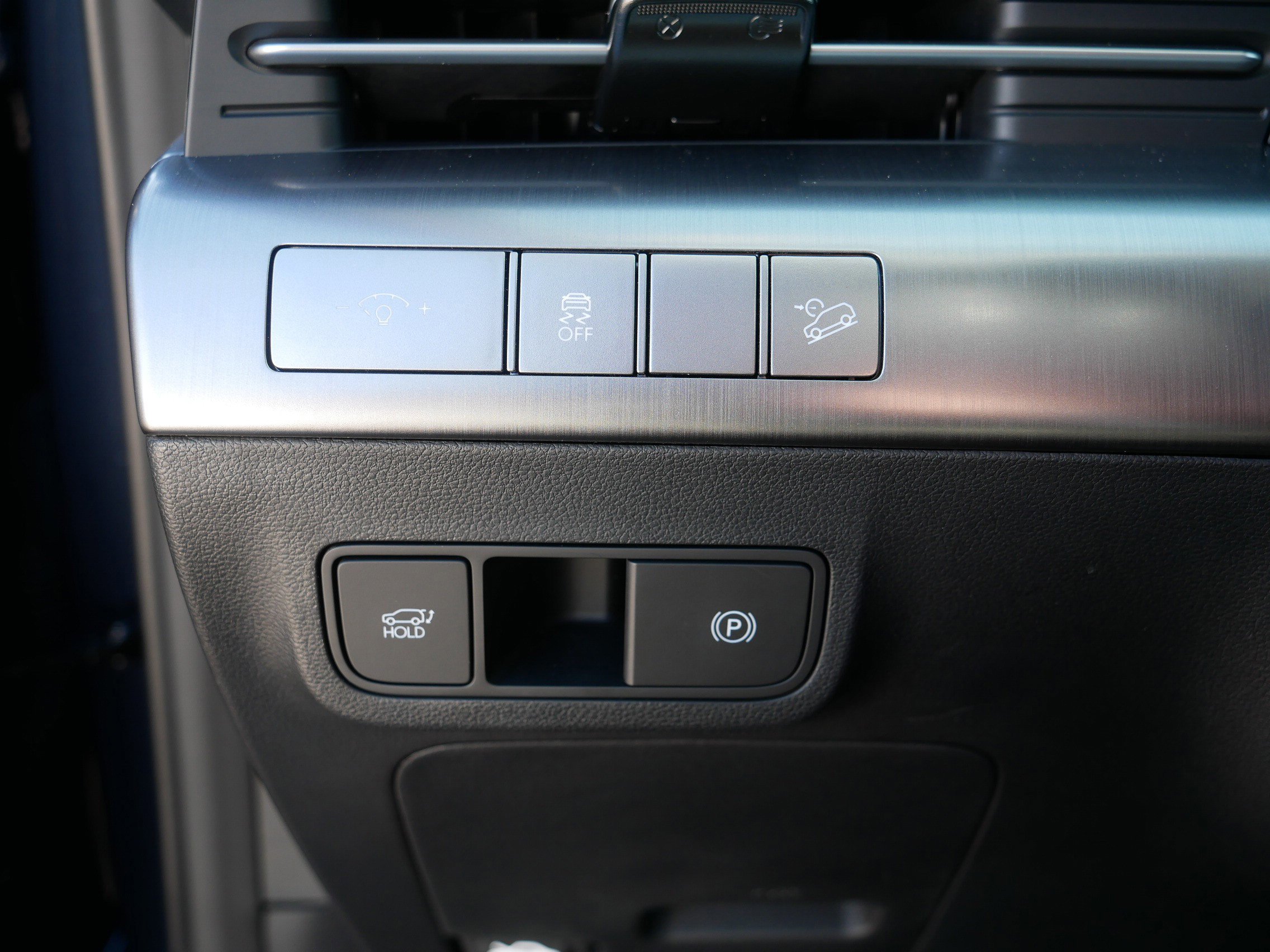 Certified 2026 Hyundai Kona Limited image 23